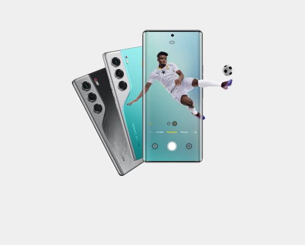 Tecno camon 40